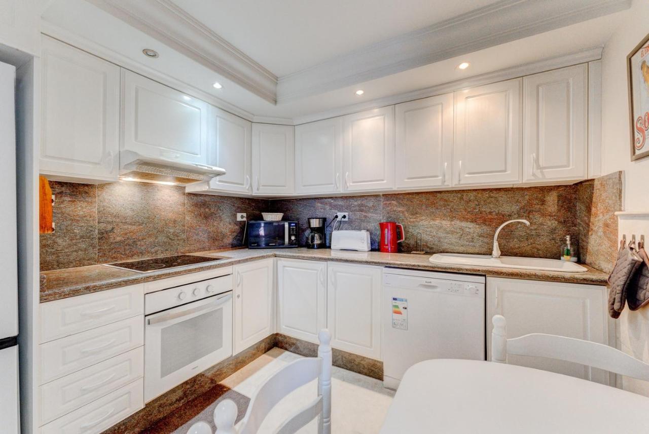 Beautiful Apartment In Terrazas Del Duque I Costa Adeje  ภายนอก รูปภาพ